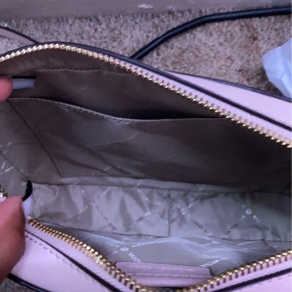 Michael Kors Crossbody - Picture 2 of 5